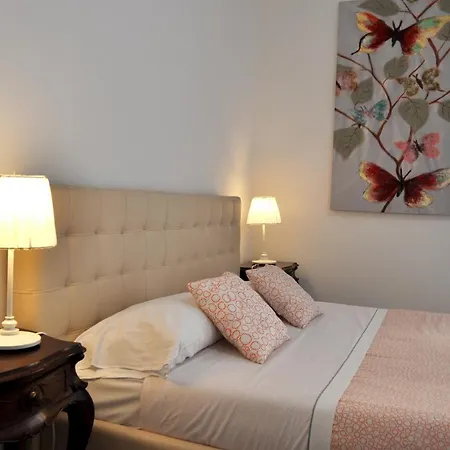 Butterfly Suite Rome-3